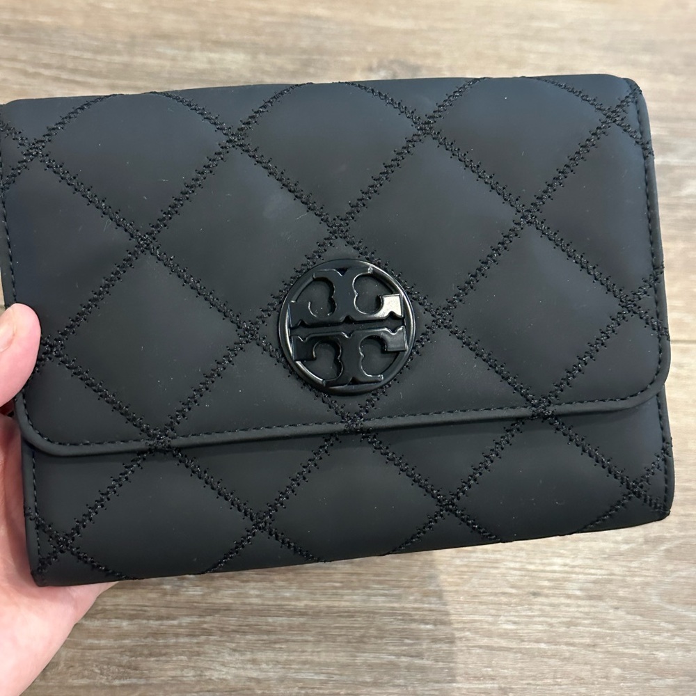 Tory Burch Willa Black Matte Crossbody Purse Chain Wallet Clutch!